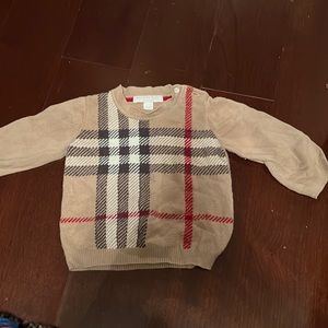 Burberry size12 m